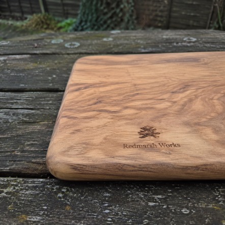 Engraved cutting boards with logo printing